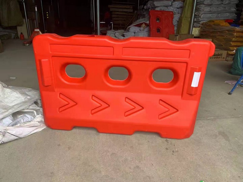 丛台三孔水马围挡